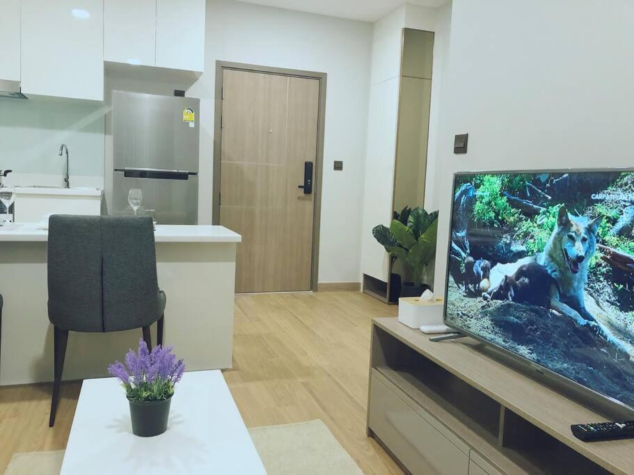 Modern Style Room With Sky Pool 古城边天际泳池公寓 เชียงใหม่ ภายนอก รูปภาพ